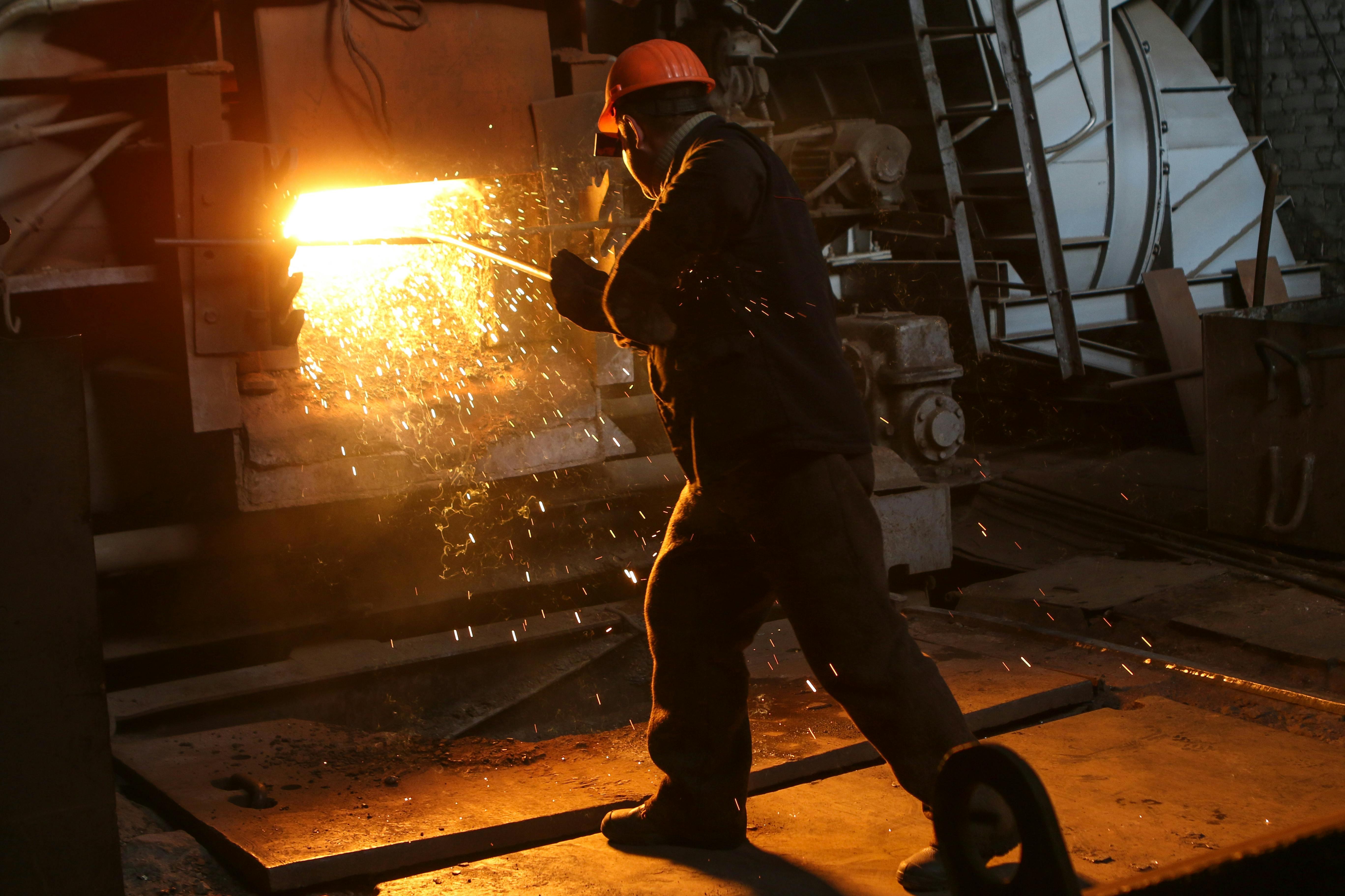 Shougang builds a million ton comprehensive steel plant in Malaysia